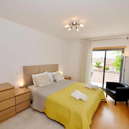 Apartment Bloom - Great In Quiet Area